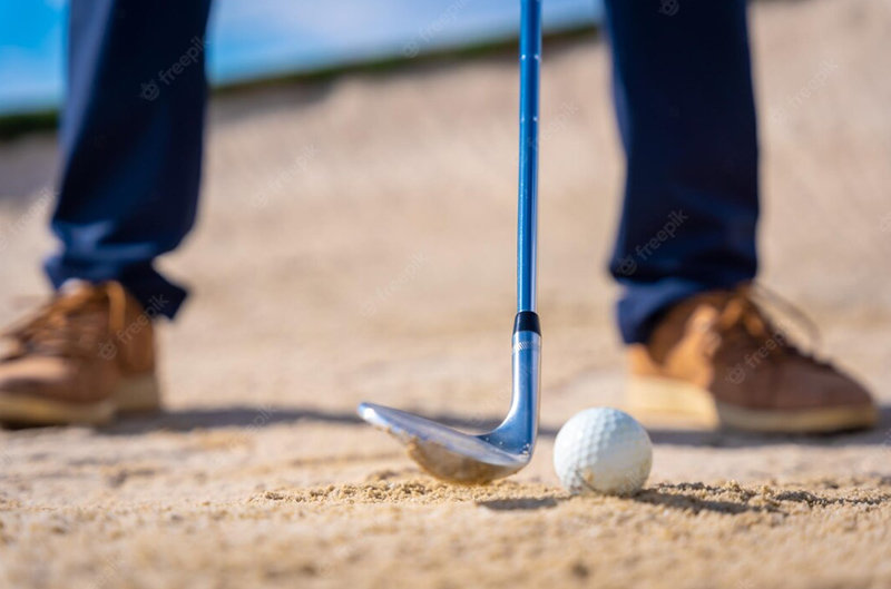 How to hit a decent shot from a sand bunker | Las Cruces Bulletin
